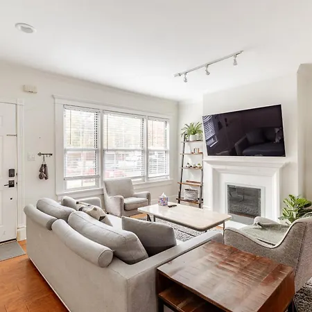 Charming 4Br Duplex In Oak Lawn Private Backyard Villa